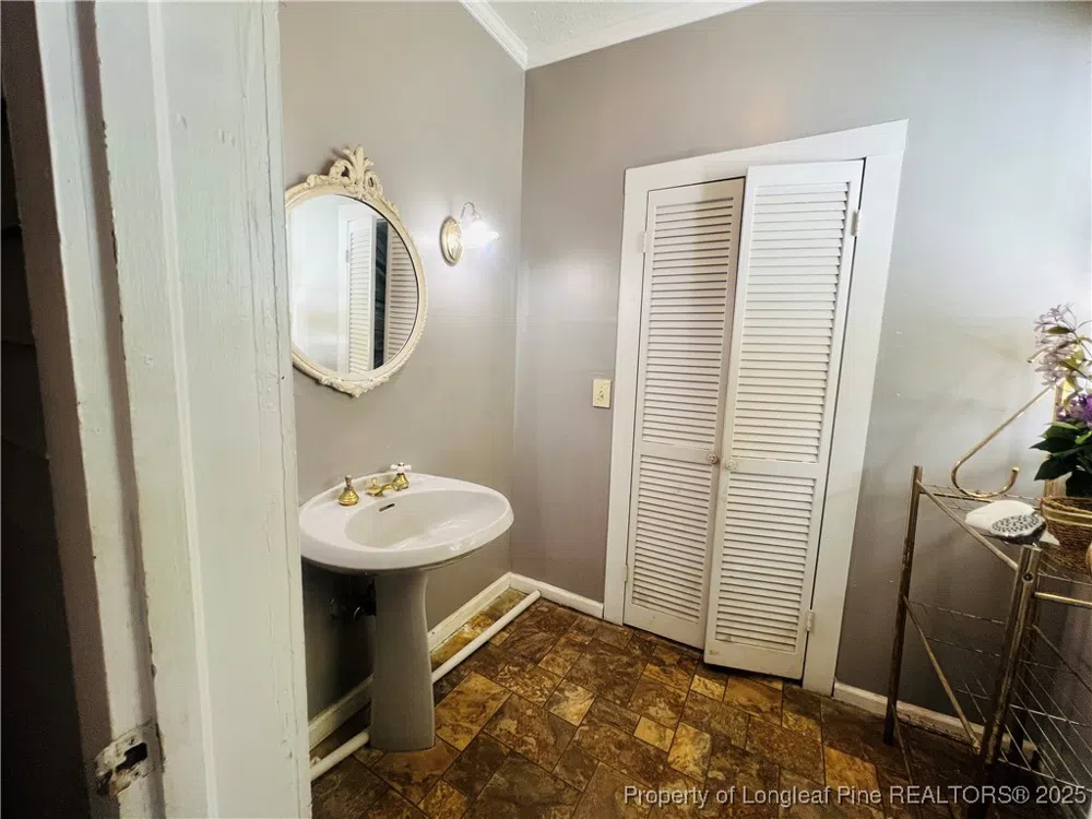 208 S Bond Street Rowland, NC 28383