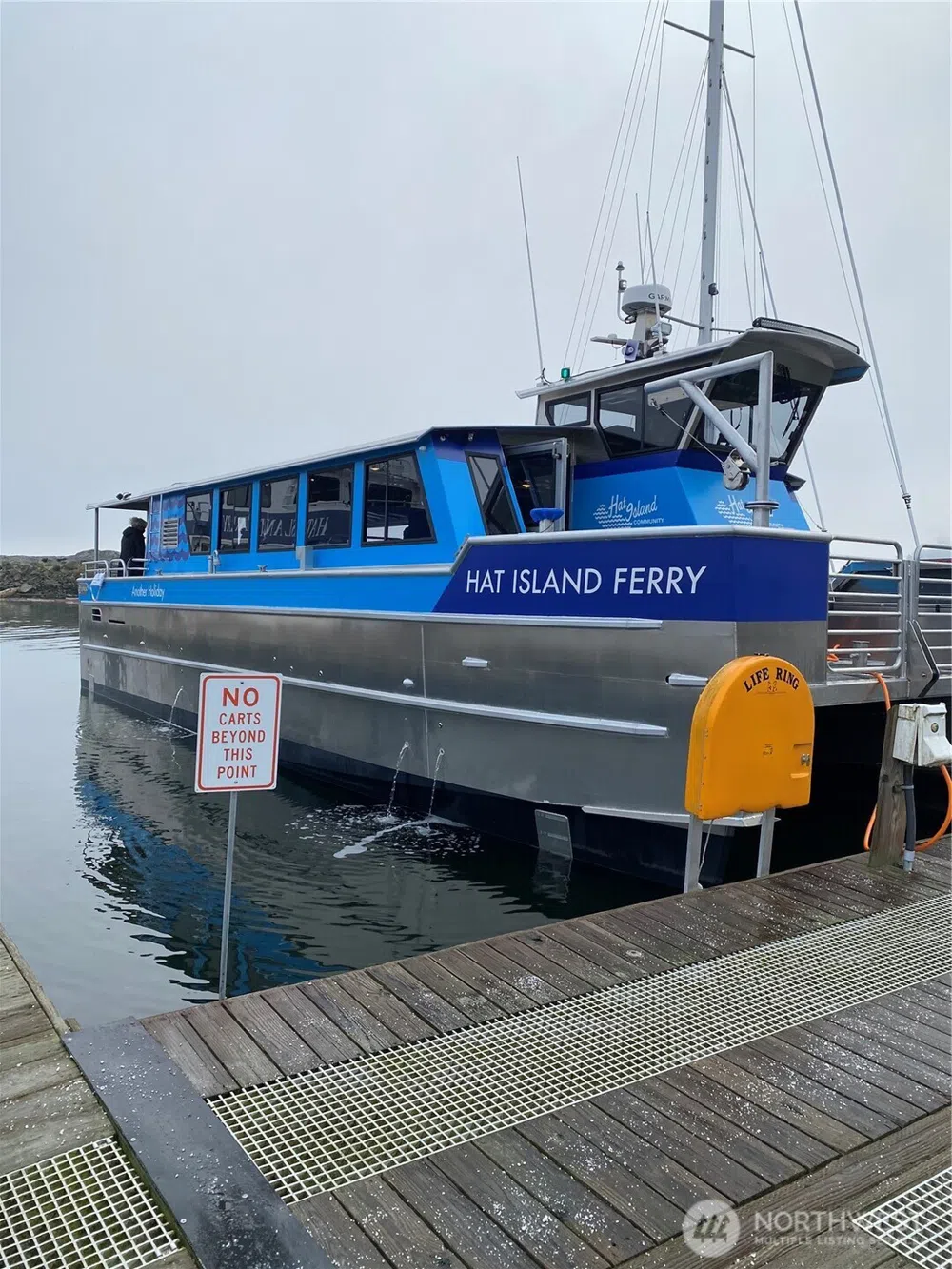 29 G Sound Place Hat Island, WA 98206