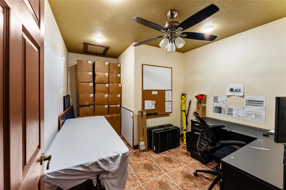 23111 Fm 1462 Road Damon, TX 77430