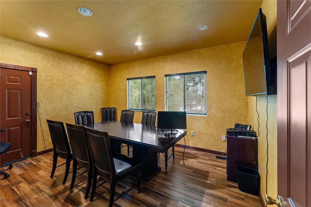 23111 Fm 1462 Road Damon, TX 77430