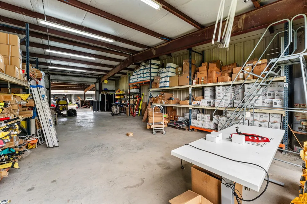 23111 Fm 1462 Road Damon, TX 77430