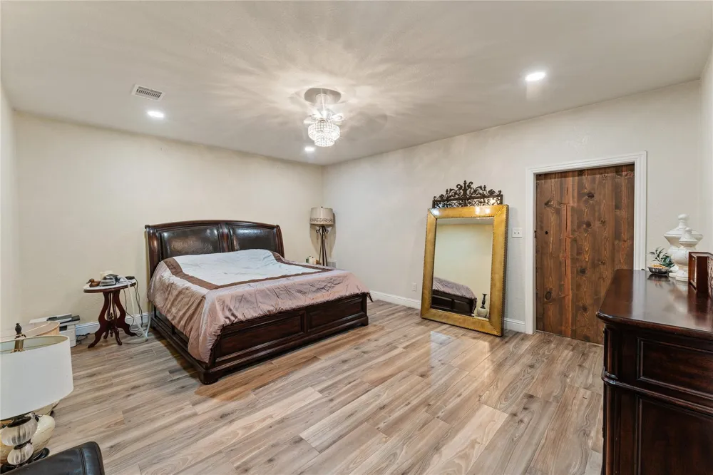 23111 Fm 1462 Road Damon, TX 77430