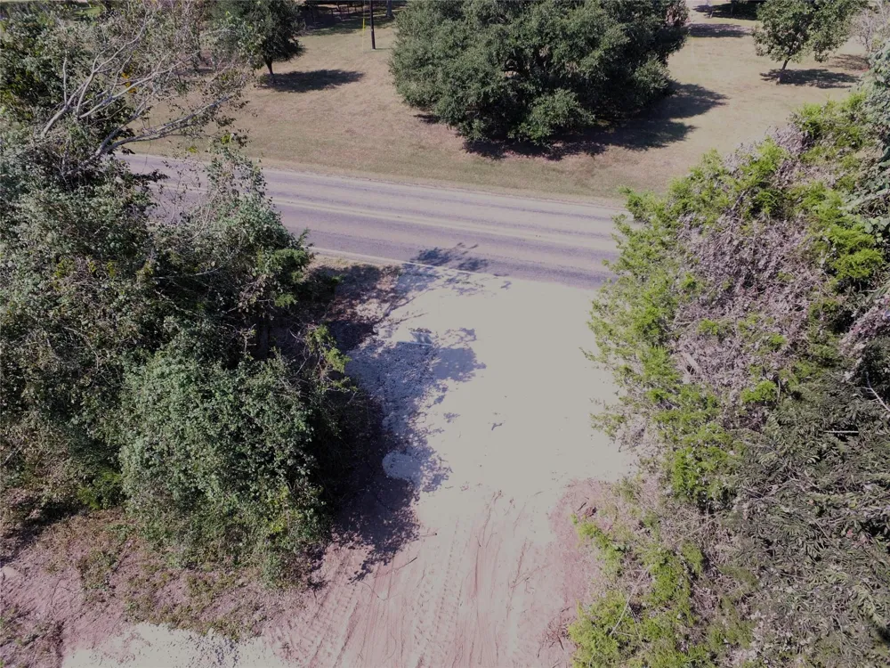 Fm 1371 Chappell Hill, TX 77426