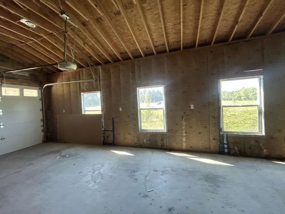 2 Birdwell Road Bedias, TX 77831