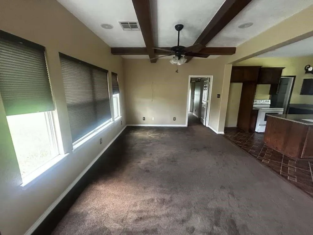2 Birdwell Road Bedias, TX 77831