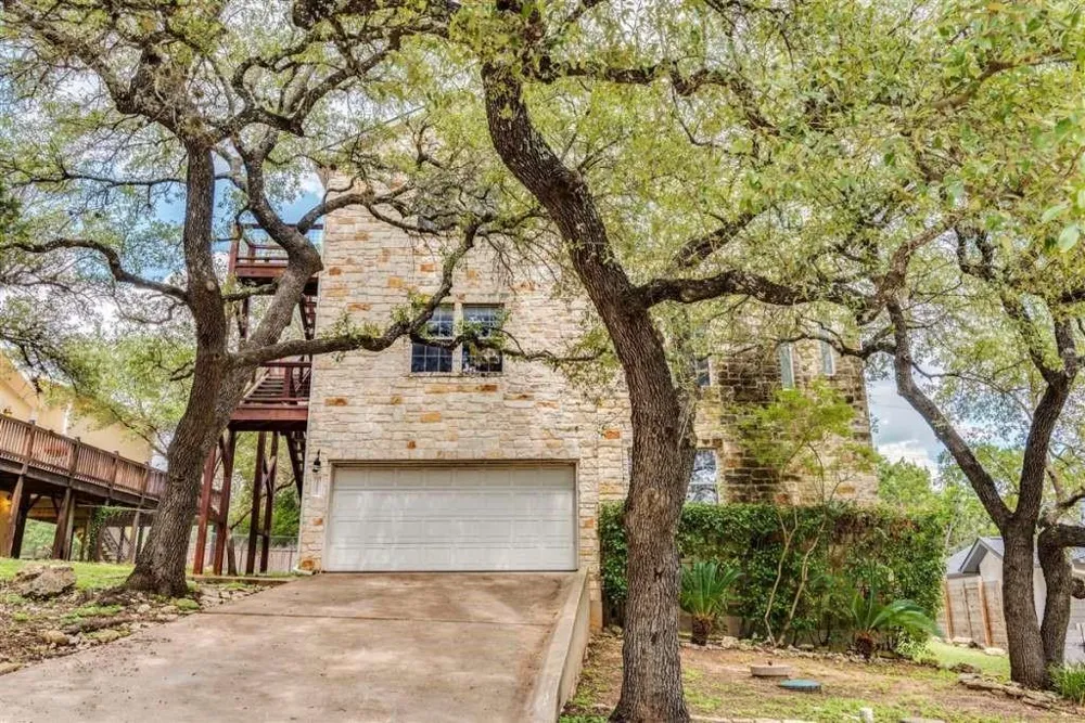 15502 Enid Drive Austin, TX 78734