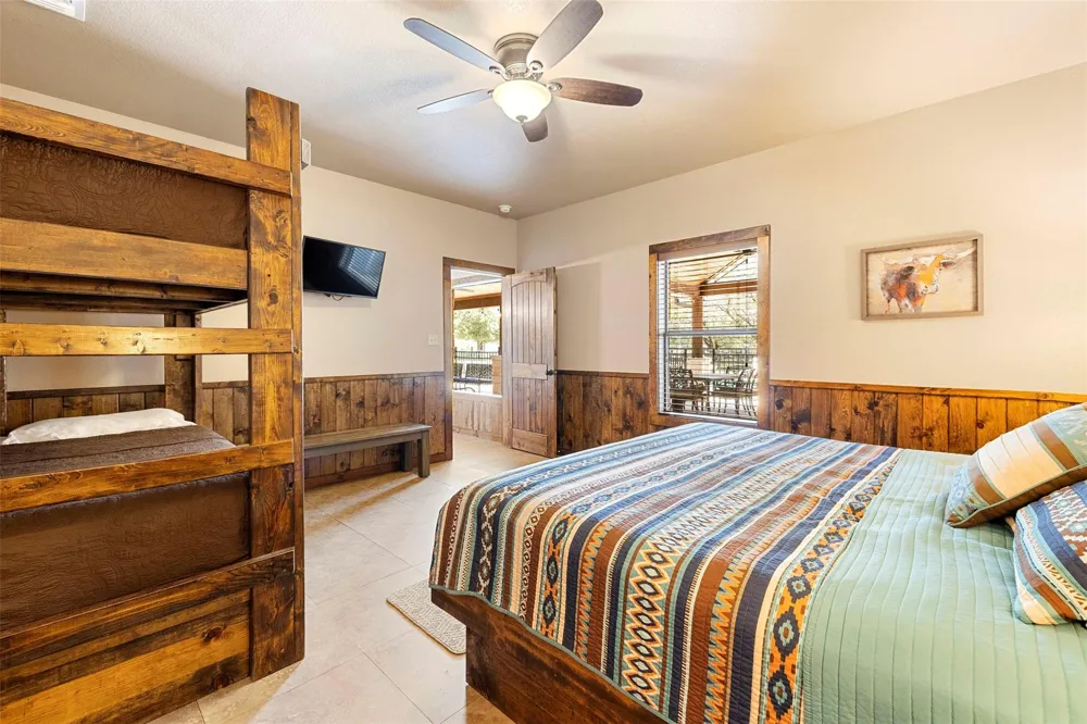 43 Heartstone Lane Concan, TX 78838