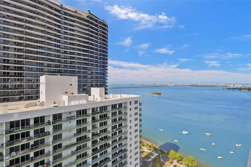 1750 Bayshore Dr #4007 Miami, FL 33132