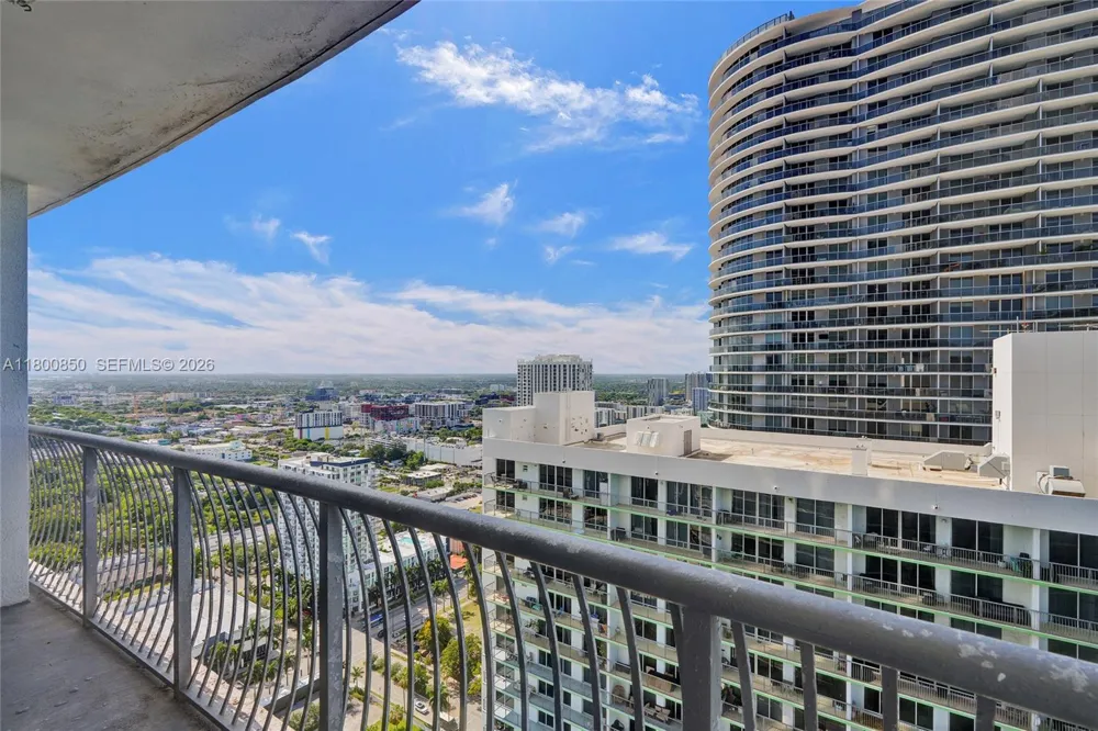 1750 Bayshore Dr #4007 Miami, FL 33132