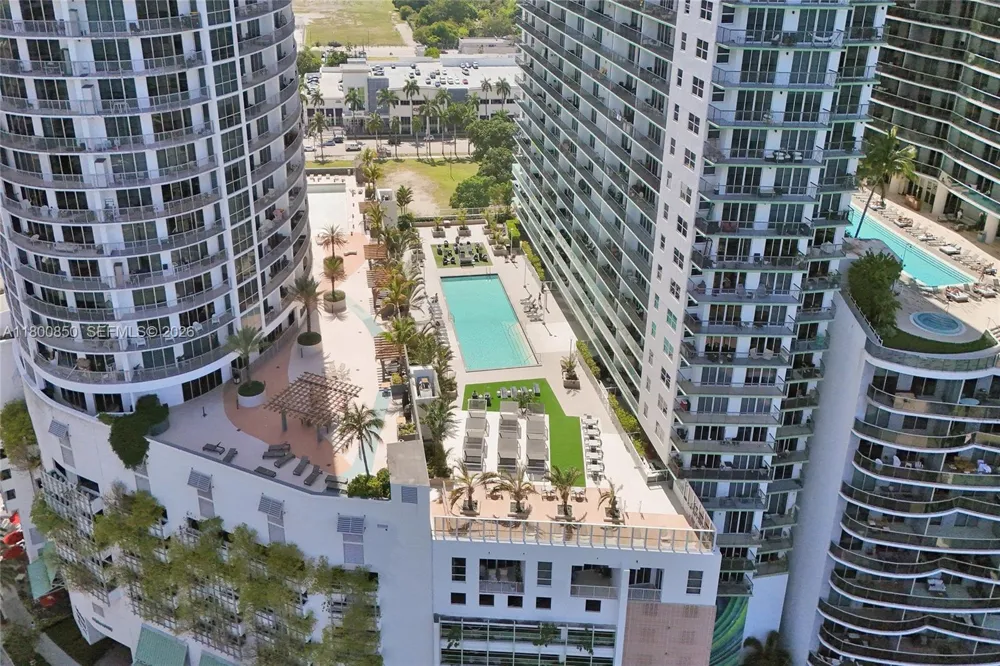 1750 Bayshore Dr #4007 Miami, FL 33132
