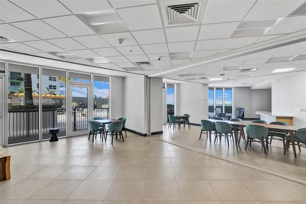 1750 Bayshore Dr #4007 Miami, FL 33132
