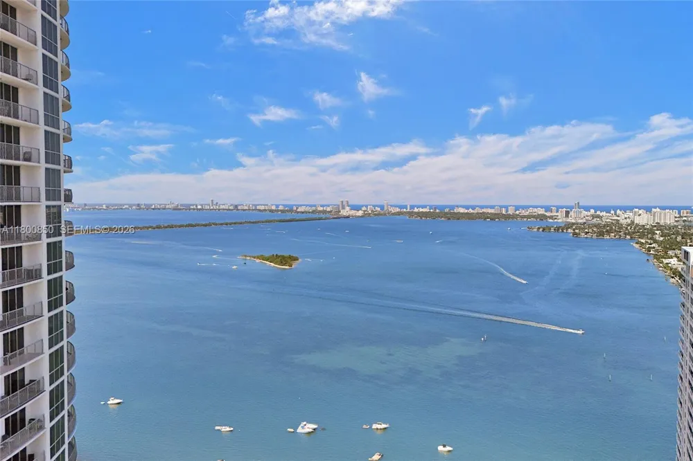 1750 Bayshore Dr #4007 Miami, FL 33132