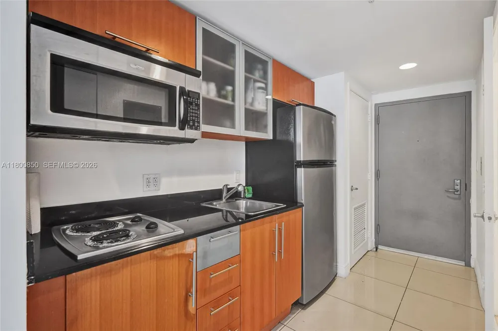 1750 Bayshore Dr #4007 Miami, FL 33132