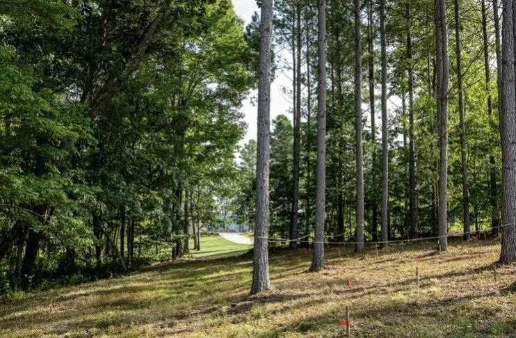 595 Compass Drive Jasper, TN 37347