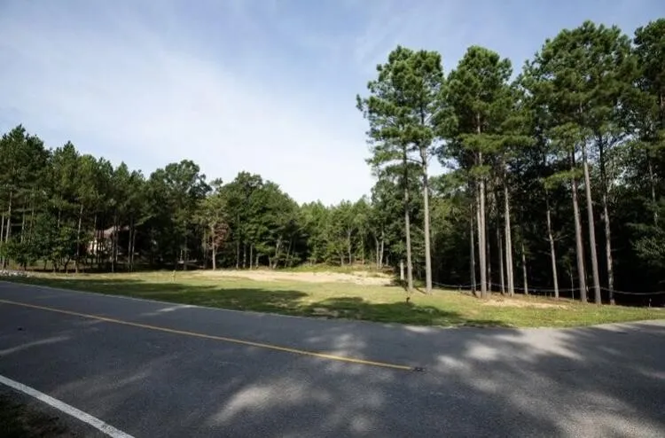 595 Compass Drive Jasper, TN 37347