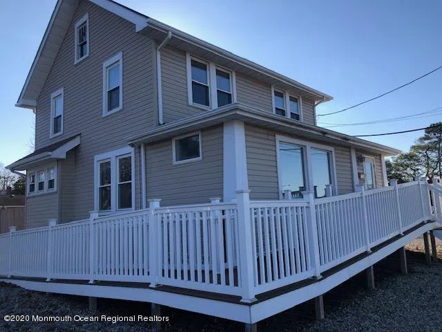 21 Route 37 E Toms River, NJ 08753