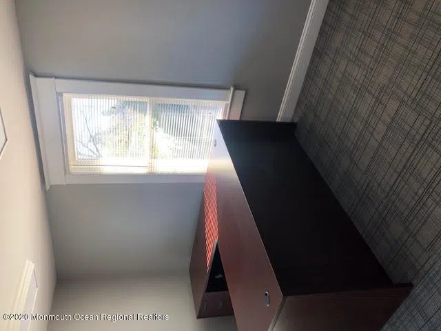 21 Route 37 E Toms River, NJ 08753