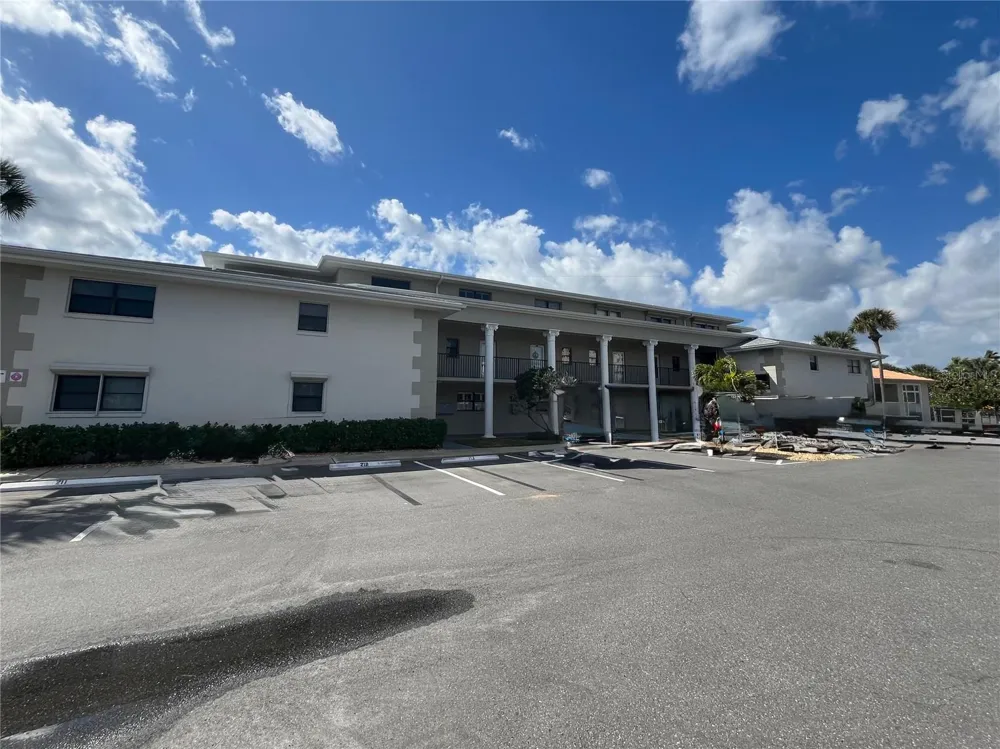 2100 PENINSULA AVENUE #216 New Smyrna Beach, FL 32169