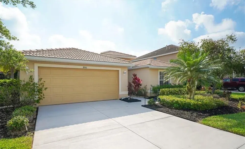 8950 STONE HARBOUR LOOP Bradenton, FL 34212