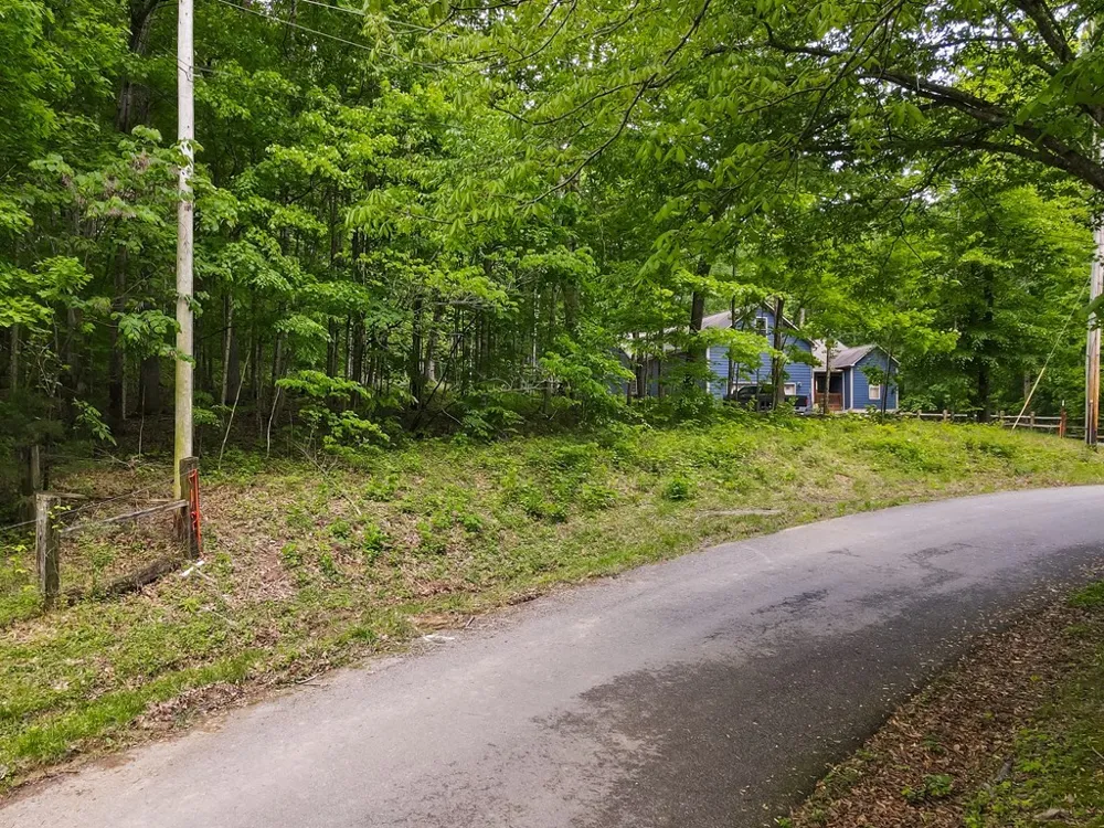 5757 Emerald Rd Cookeville, TN 38501