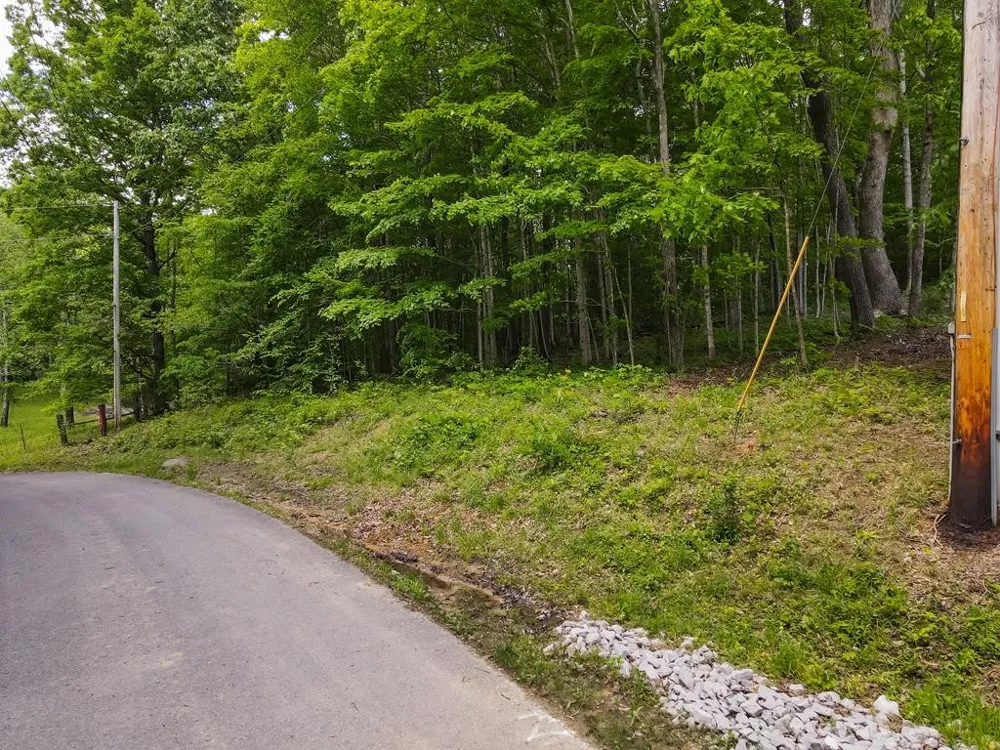5757 Emerald Rd Cookeville, TN 38501