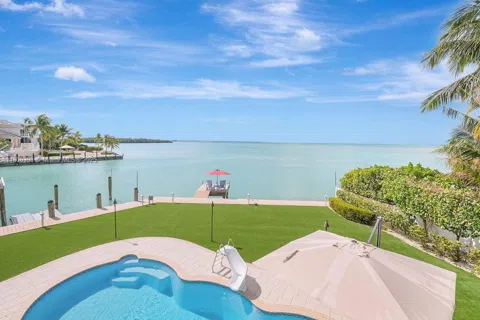 162 Bayview Dr