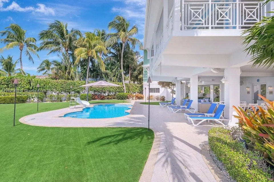 162 Bayview Dr Islamorada, FL 33036