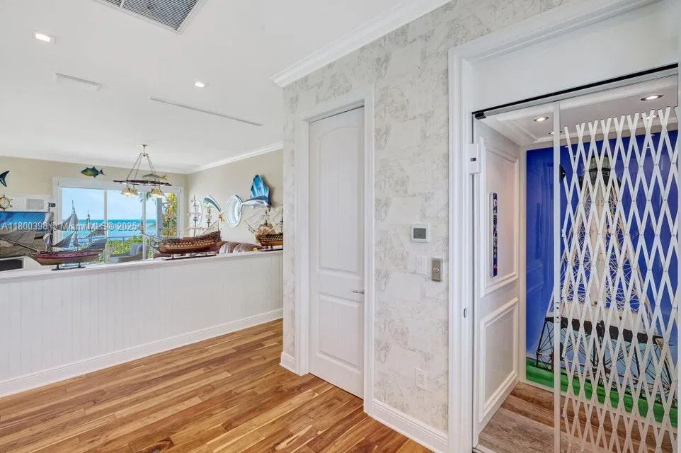 162 Bayview Dr Islamorada, FL 33036