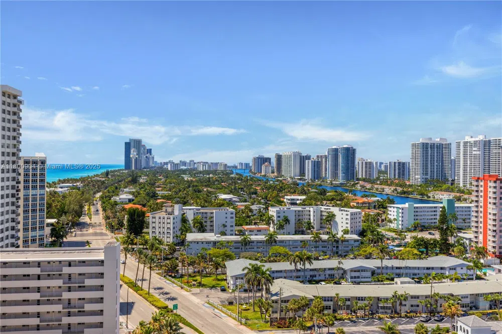 2030 S Ocean Dr #1707 Hallandale Beach, FL 33009