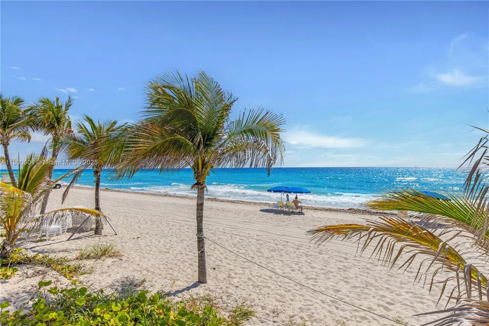 2030 S Ocean Dr #1707 Hallandale Beach, FL 33009