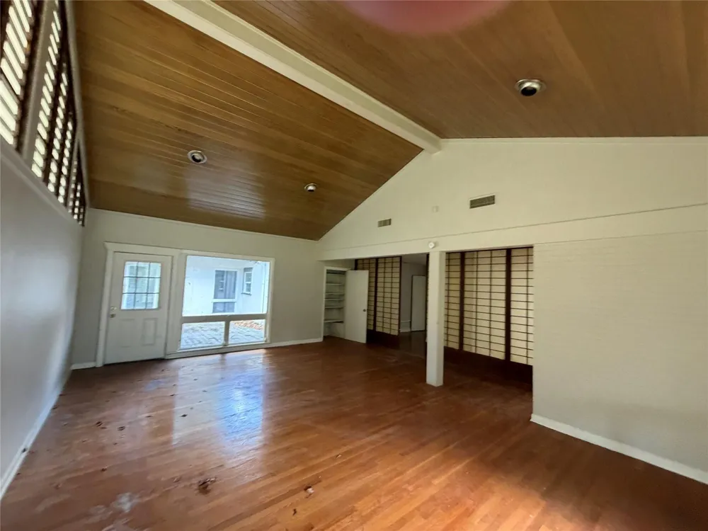 3755 Long Avenue Beaumont, TX 77706