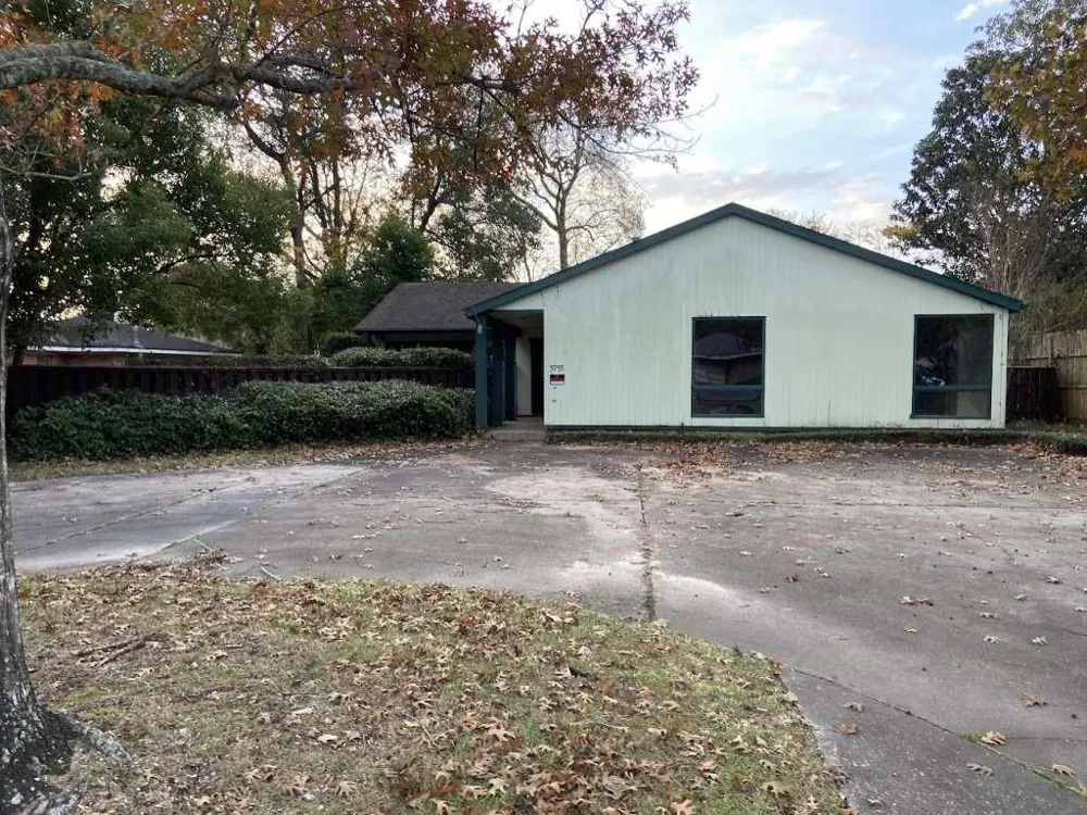 3755 Long Avenue Beaumont, TX 77706