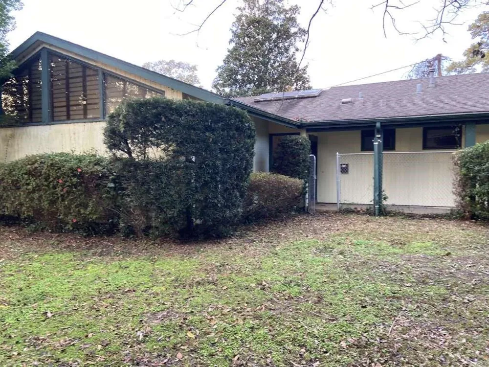 3755 Long Avenue Beaumont, TX 77706
