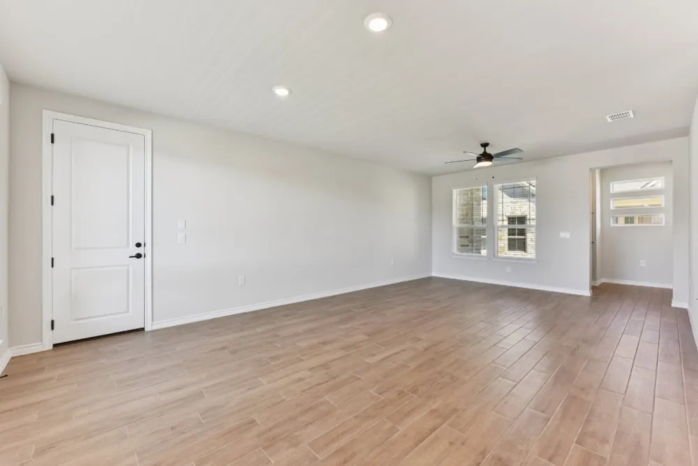 153 Antoinette Way #102 San Marcos, TX 78666