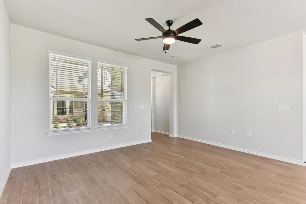 153 Antoinette Way #102 San Marcos, TX 78666