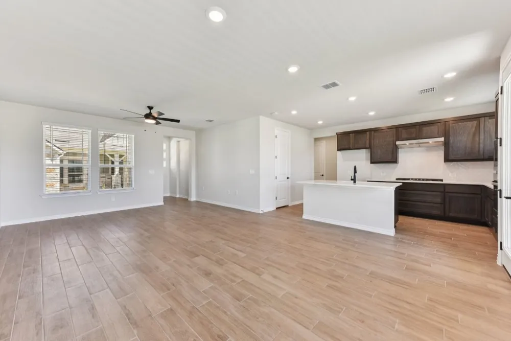 153 Antoinette Way #102 San Marcos, TX 78666