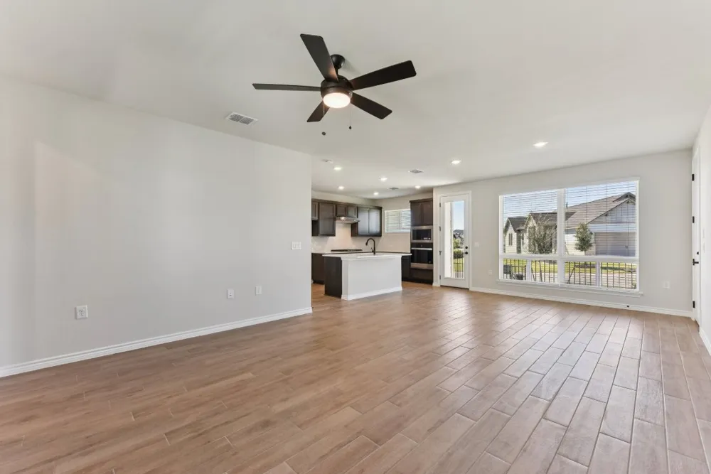 153 Antoinette Way #102 San Marcos, TX 78666