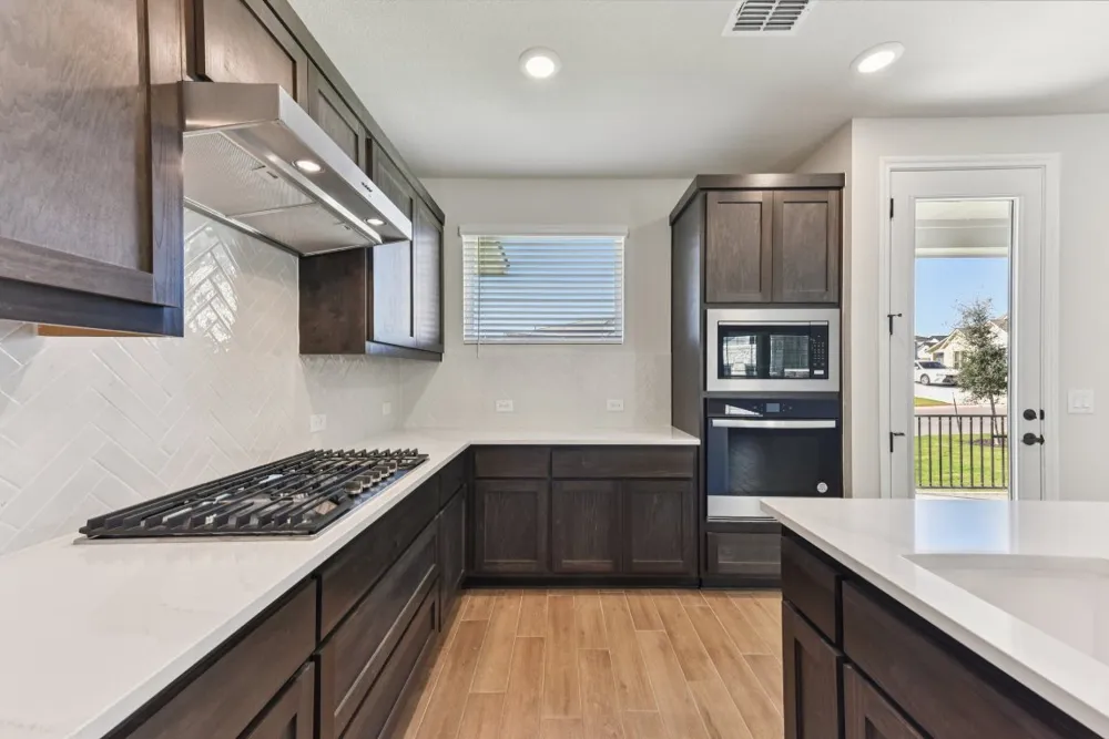 153 Antoinette Way #102 San Marcos, TX 78666