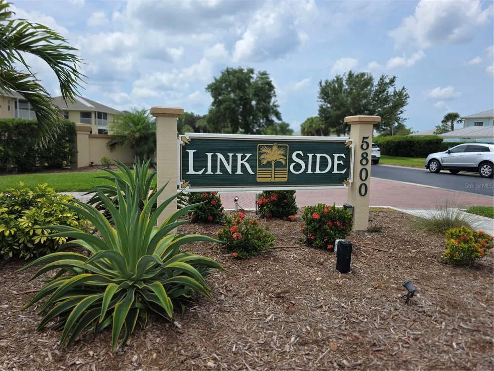 5800 SABAL TRACE DRIVE #1201 North Port, FL 34287