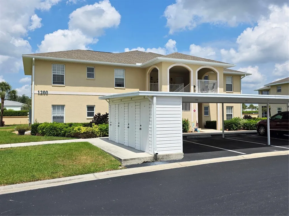 5800 SABAL TRACE DRIVE #1201 North Port, FL 34287