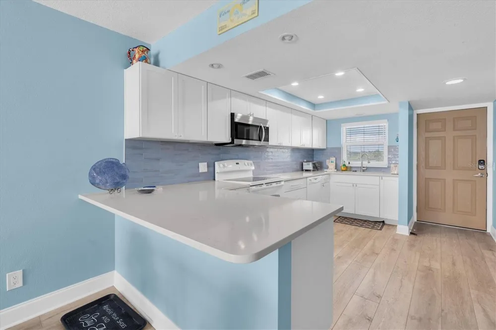 18650 GULF BOULEVARD #203 Indian Shores, FL 33785
