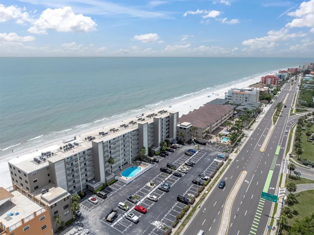 18650 GULF BOULEVARD #203 Indian Shores, FL 33785