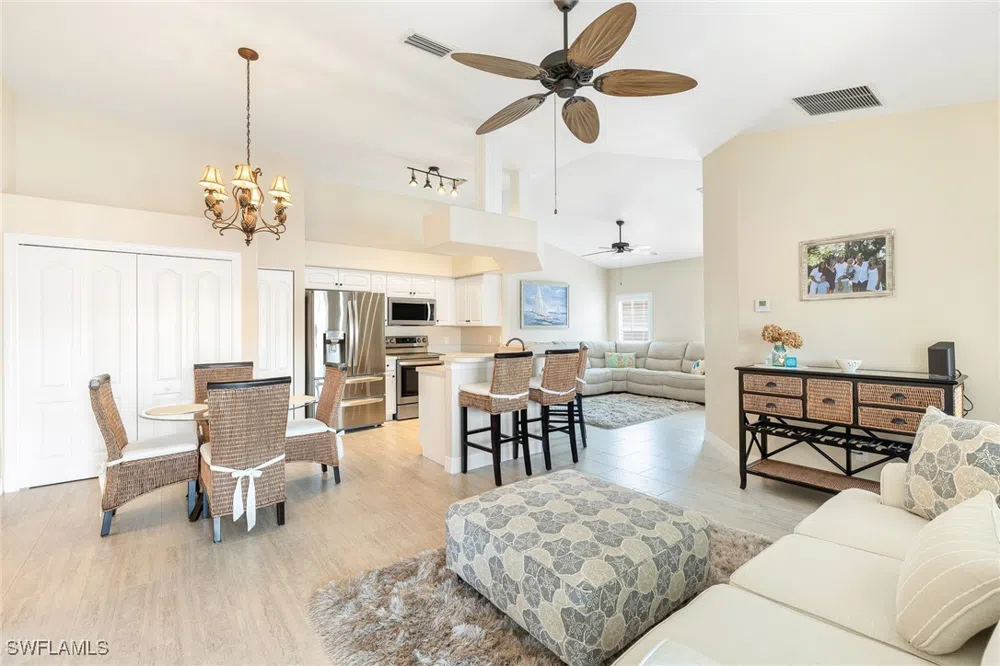 L Pavia Boulevard #10202 Venice, FL 34292