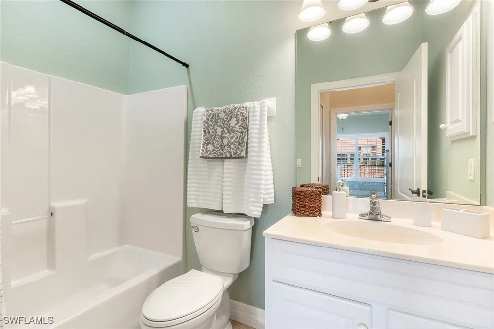 L Pavia Boulevard #10202 Venice, FL 34292