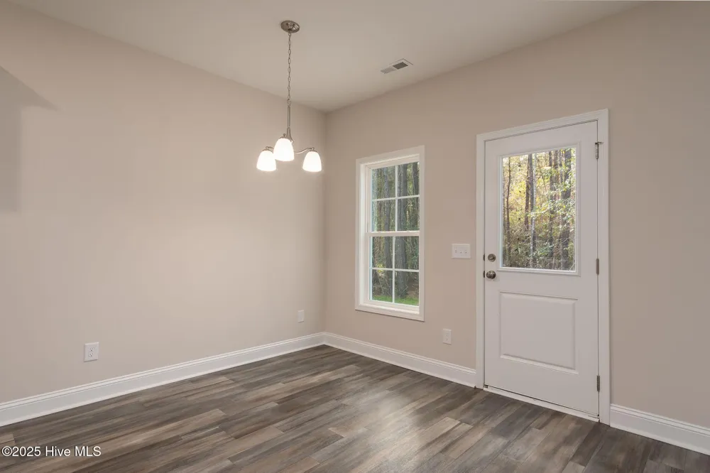 211 Brighttown Road Maysville, NC 28555