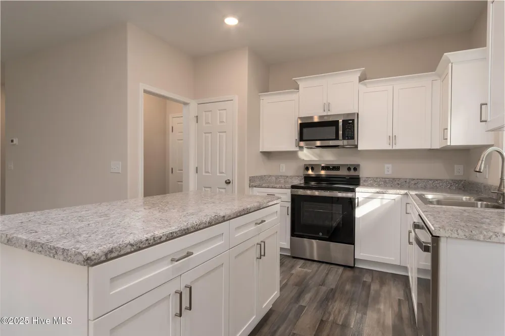 211 Brighttown Road Maysville, NC 28555