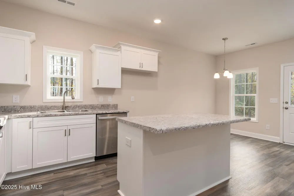 211 Brighttown Road Maysville, NC 28555