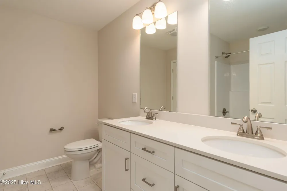 211 Brighttown Road Maysville, NC 28555