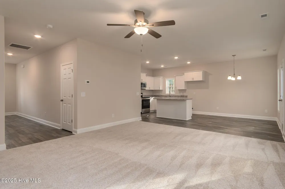 211 Brighttown Road Maysville, NC 28555
