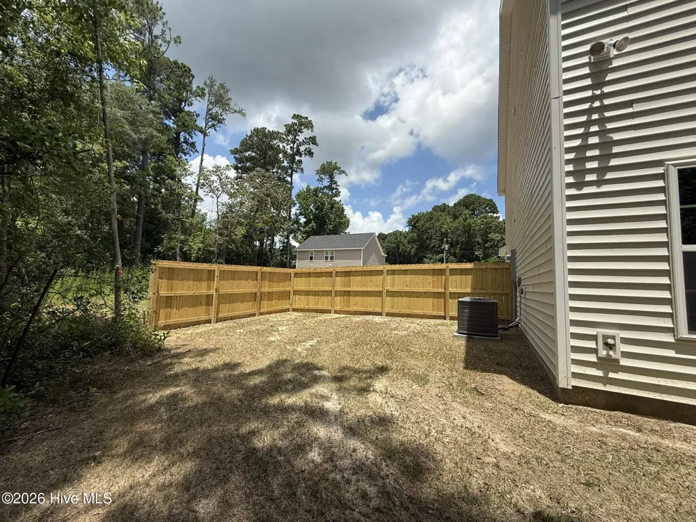 211 Brighttown Road Maysville, NC 28555